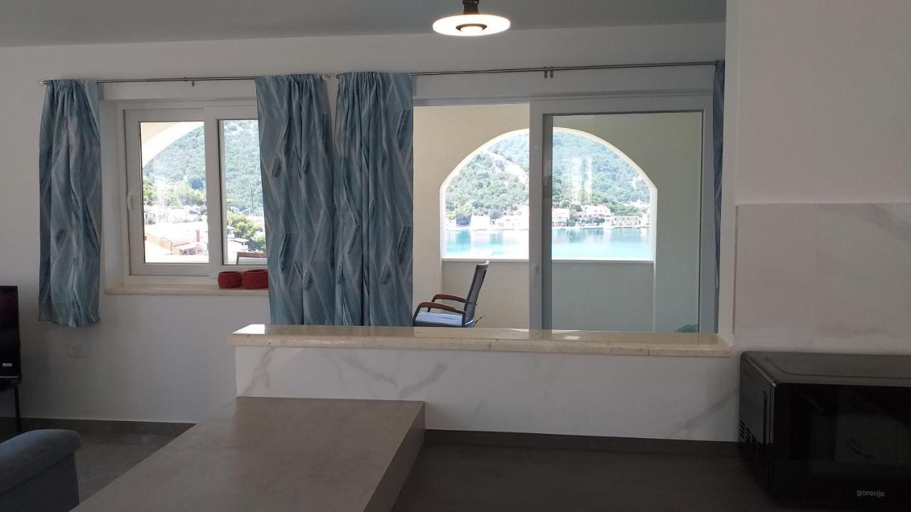Apartman Karla Lastovo Buitenkant foto